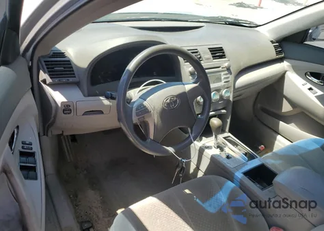 2009 Toyota Camry Base z USA, uszkodzony, nr VIN 4T1BE46K69U845740